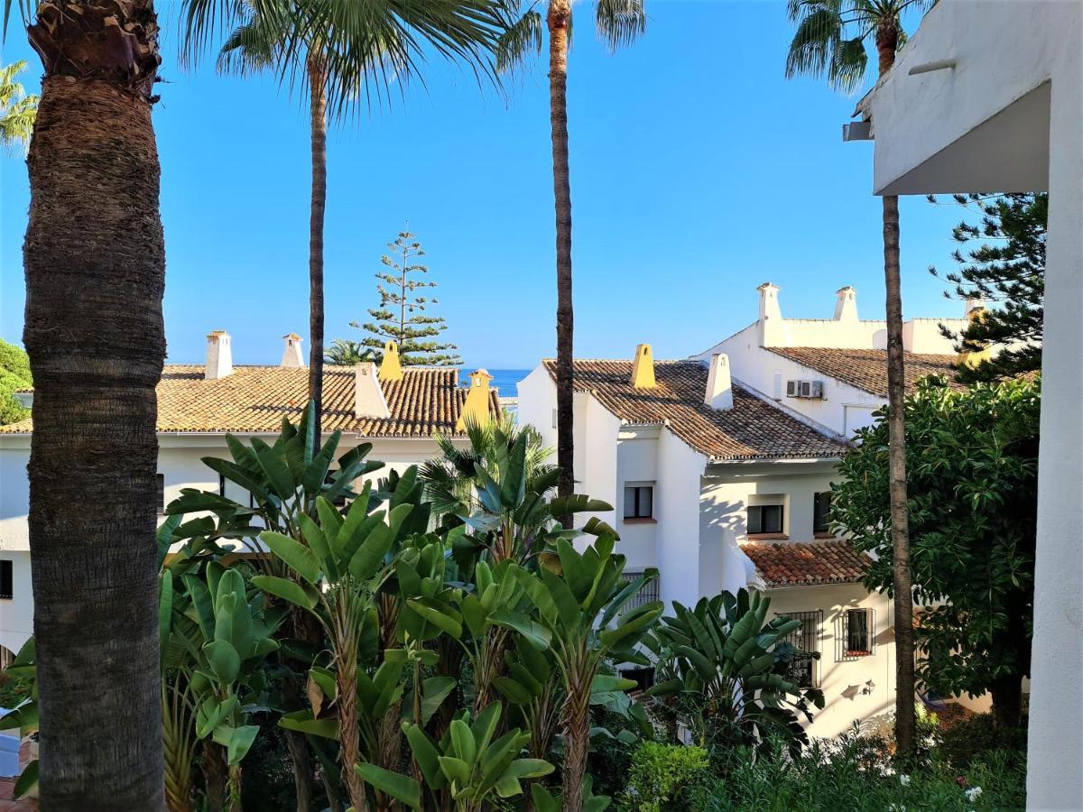 Apartment Agradable Estudio En Puerto Cabopino