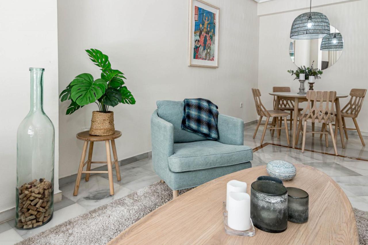 Apartment Sensational And Exotic 3-bedroom Retreat In Nueva Andalucia With A Palm Garden *