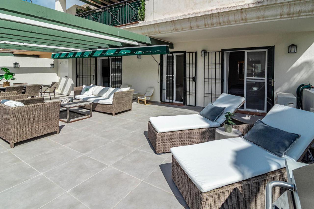 Sensational And Exotic 3-bedroom Retreat In Nueva Andalucia With A Palm Garden Apartment Marbella