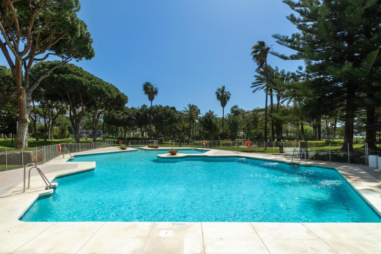 Bird Of Paradise Playas Del Duque Banús Apartamento Marbella