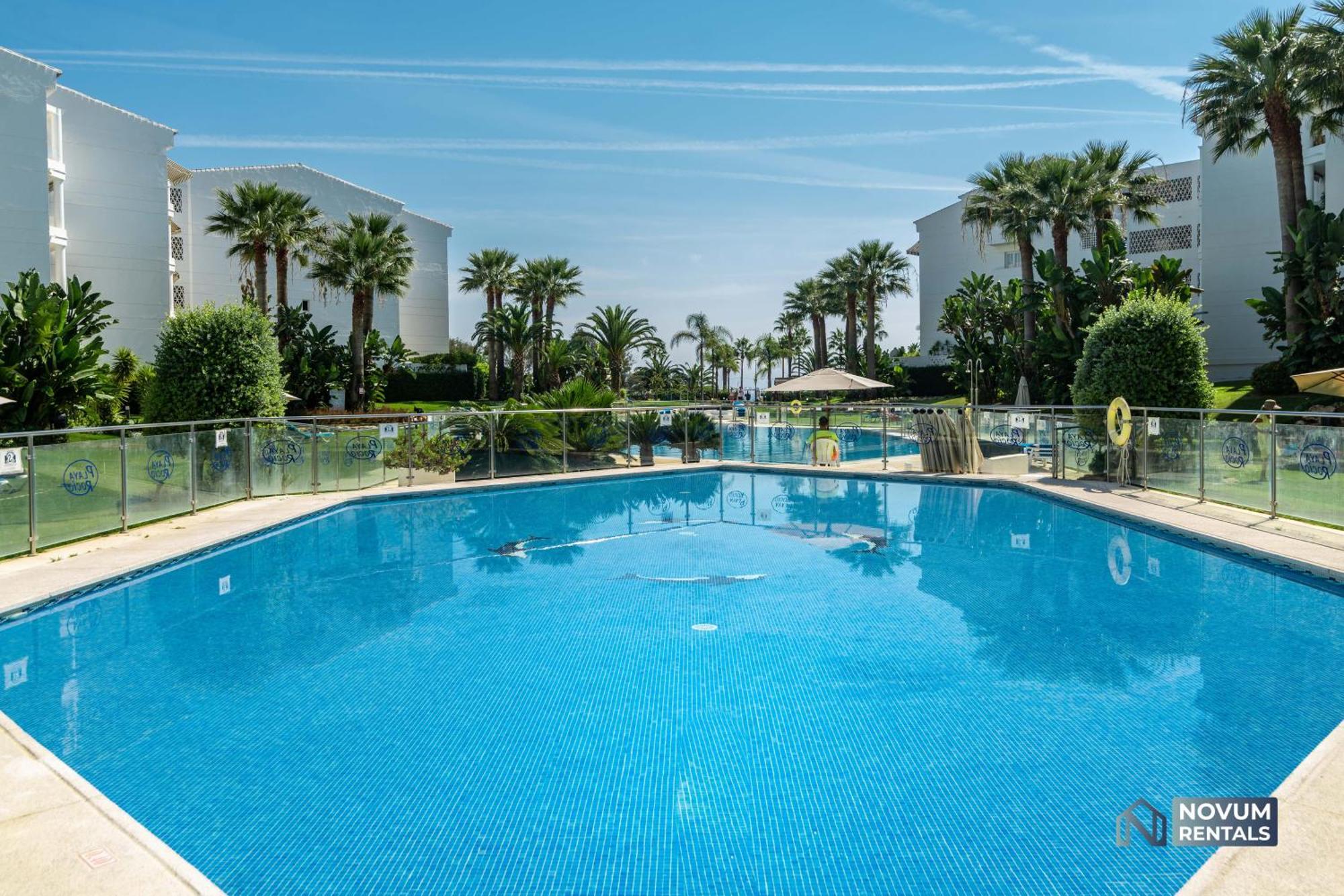 Lovely 1 Bdrm Unit W/ Pool In Puerto Banus