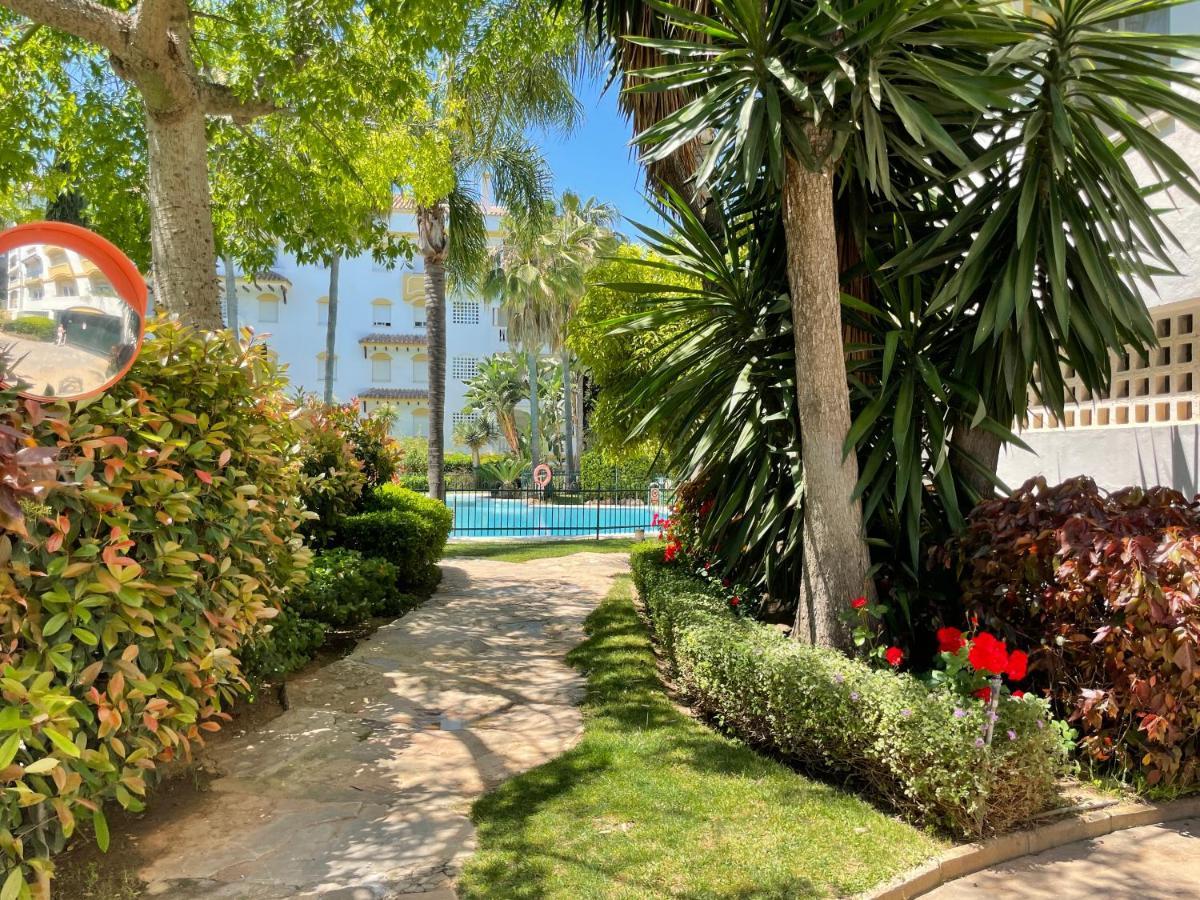 Hacienda De Nagueles Golden Mile - Eaw Homes Apartment