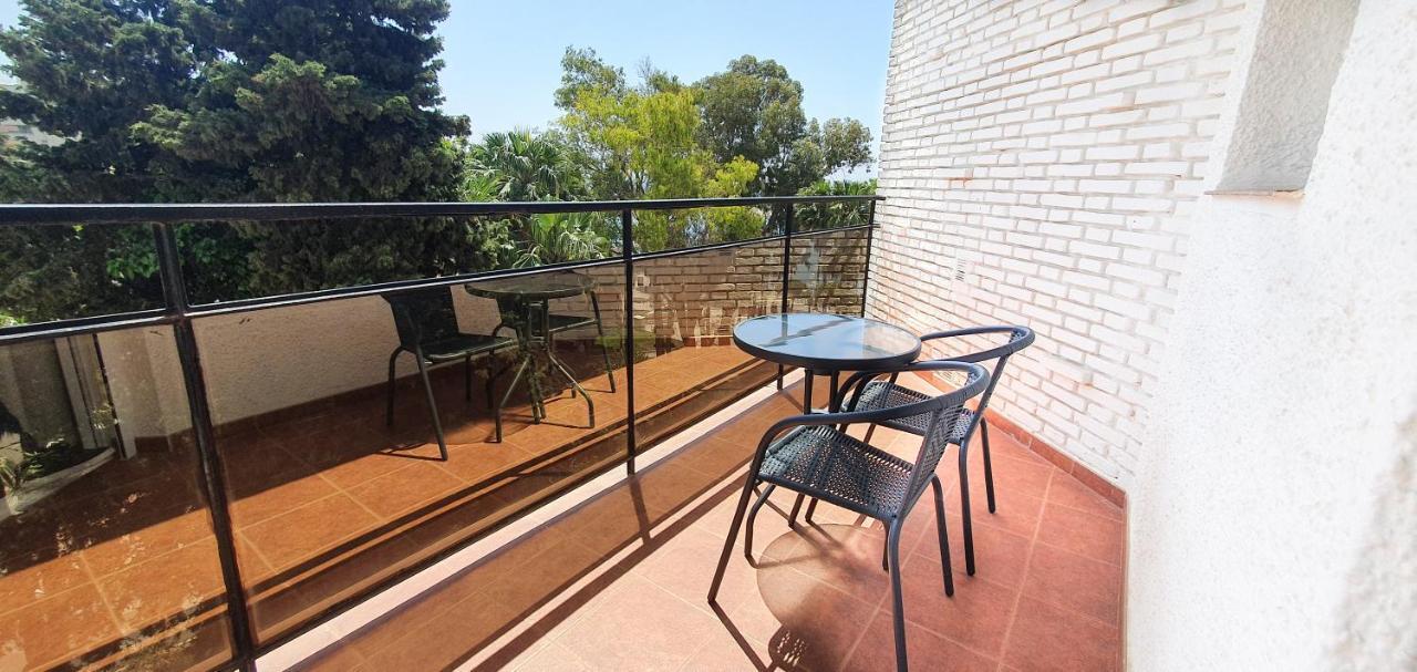 Apartment Skol 329 - Spacious Beachfront With Sea Views *