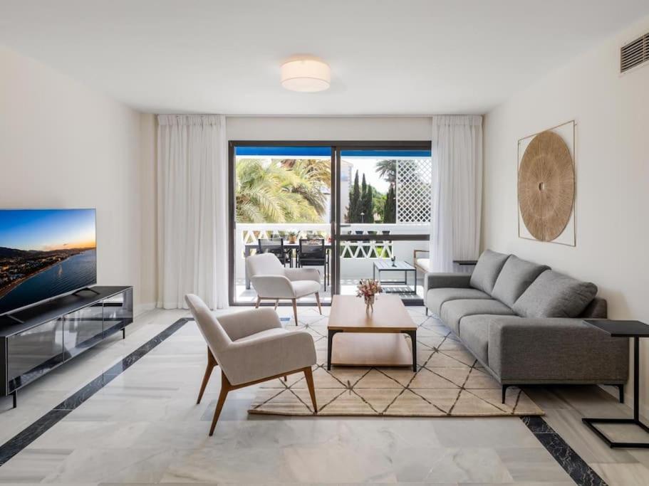 Apartamento Stylish Sea View In Playas Del Duque Marbella