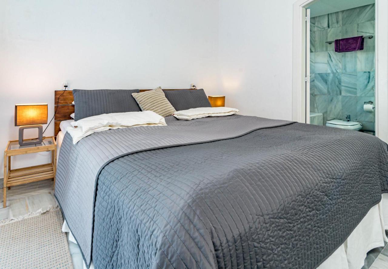 Stunning 4-bedroom Townhouse With Breathtaking Views In Marbella