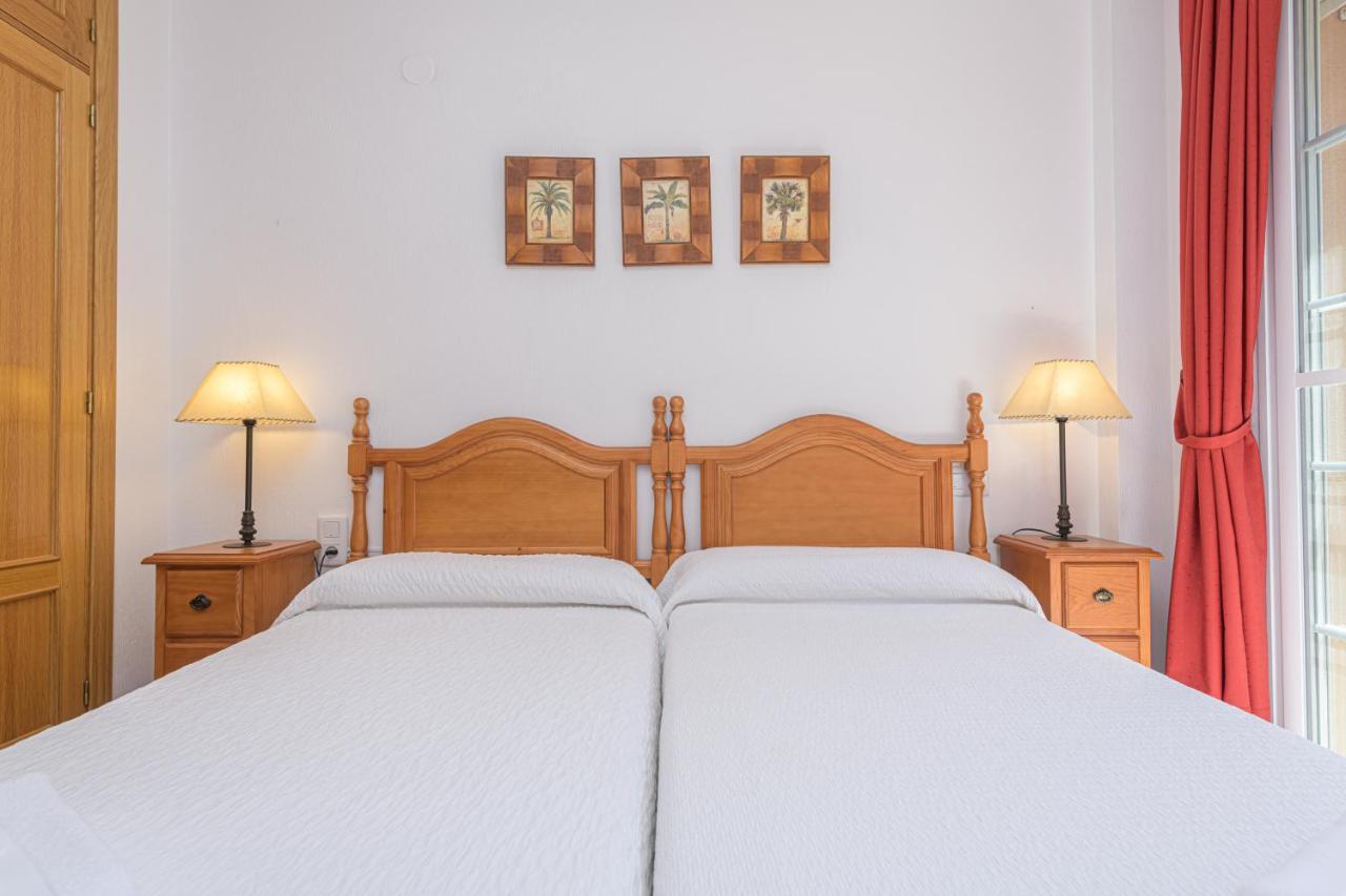 Ferienhaus Wintowinrentals Very Close To The Beach, Pool & Free Parking Marbella