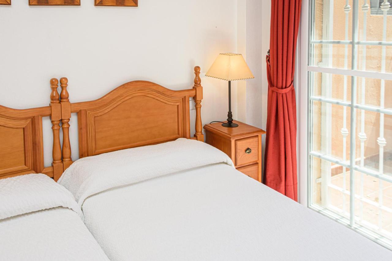 Ferienhaus Wintowinrentals Very Close To The Beach, Pool & Free Parking Marbella
