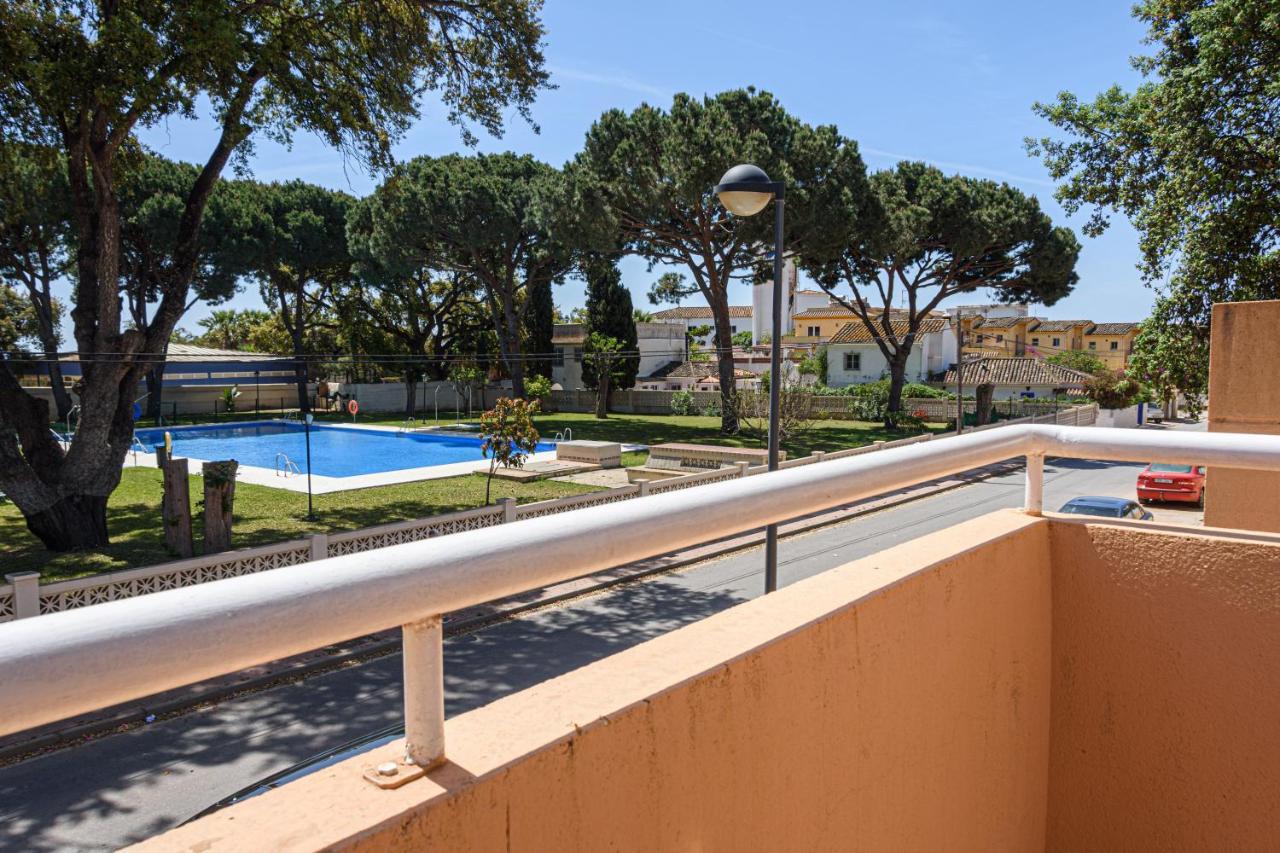 Wintowinrentals Very Close To The Beach, Pool & Free Parking Ferienhaus Marbella