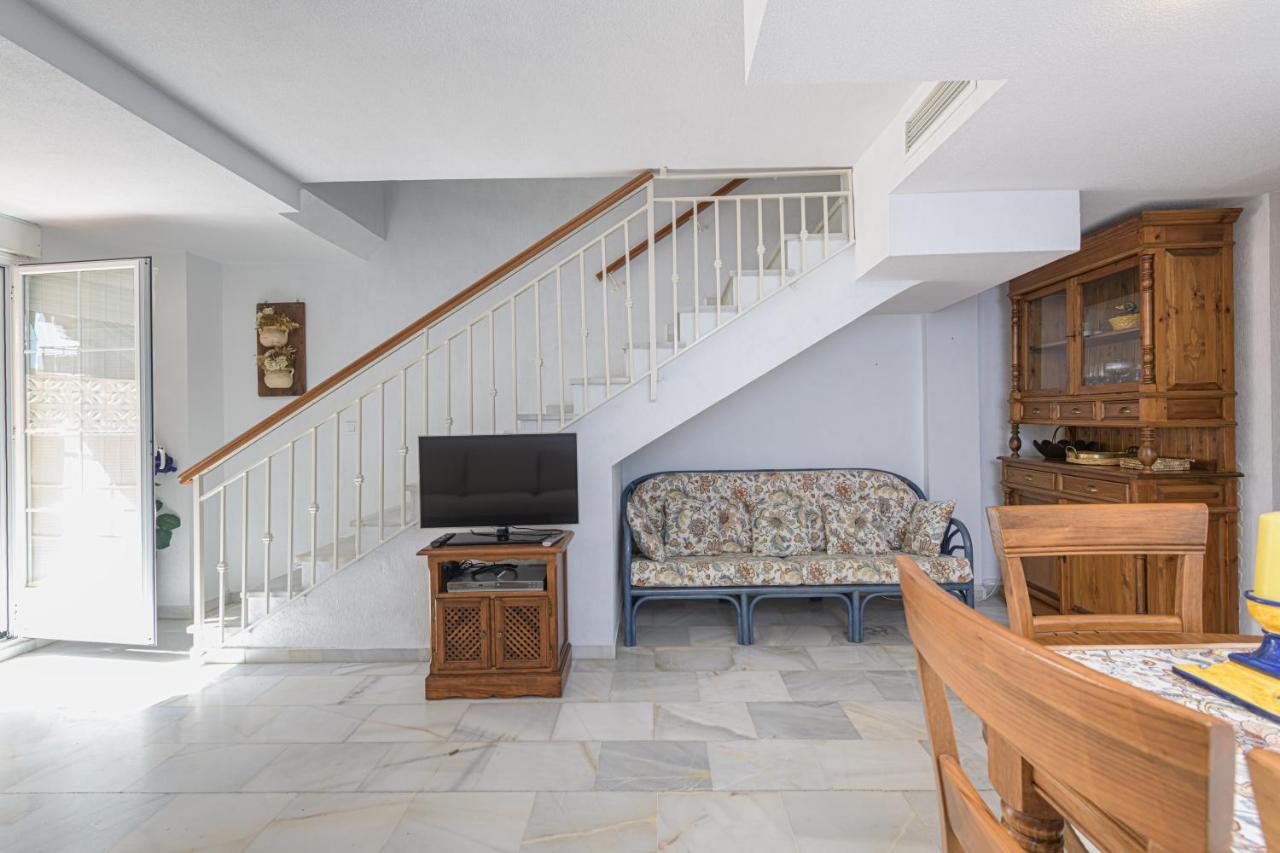 Ferienhaus Wintowinrentals Very Close To The Beach, Pool & Free Parking