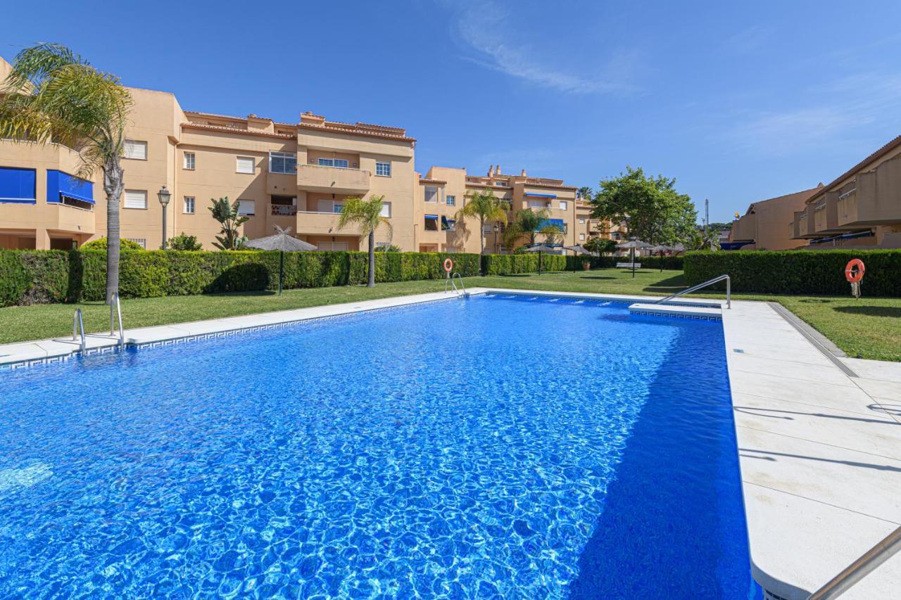 Wintowinrentals Very Close To The Beach, Pool & Free Parking * Marbella