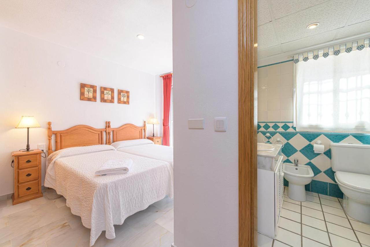 Ferienhaus Wintowinrentals Very Close To The Beach, Pool & Free Parking
