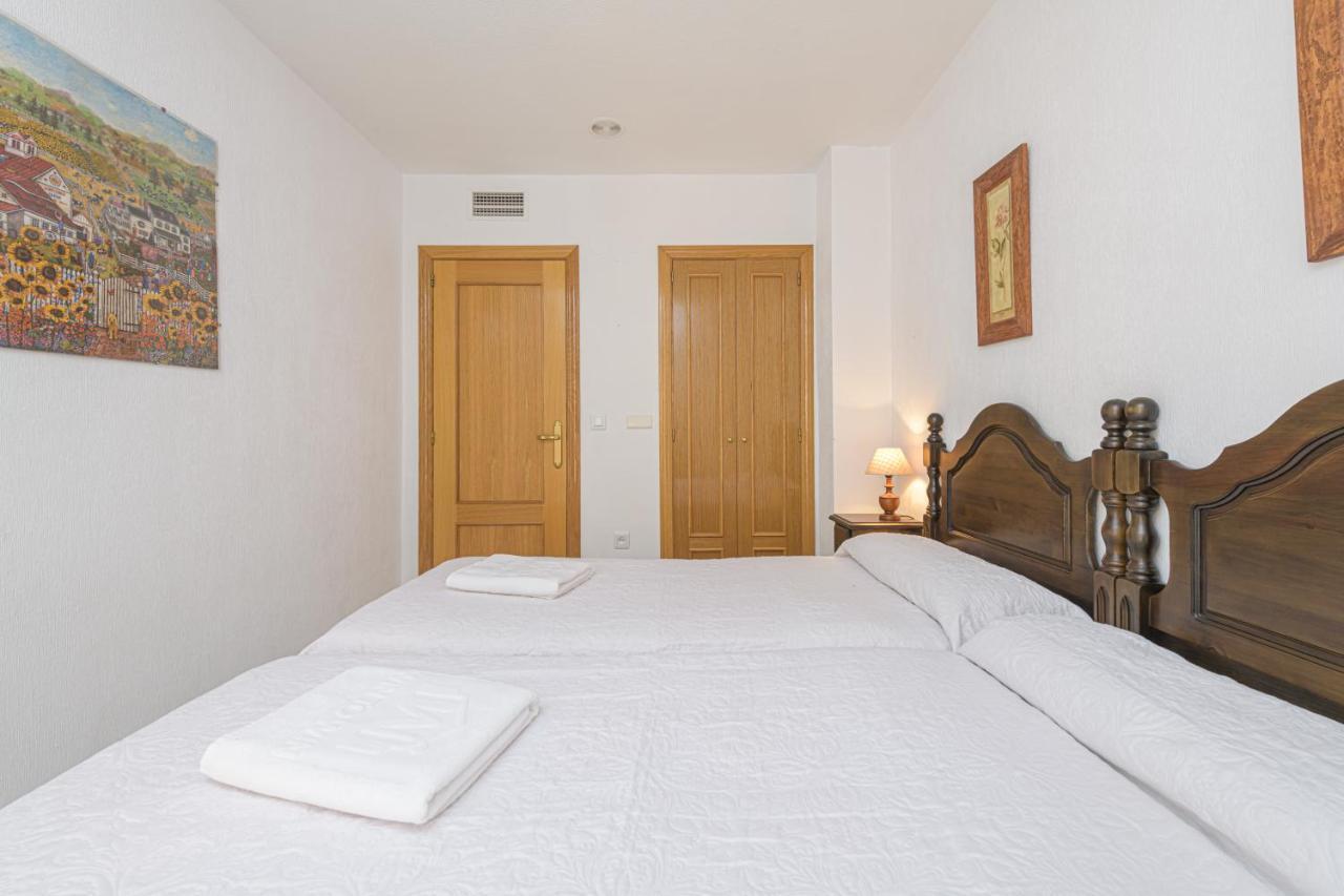 Wintowinrentals Very Close To The Beach, Pool & Free Parking * Marbella