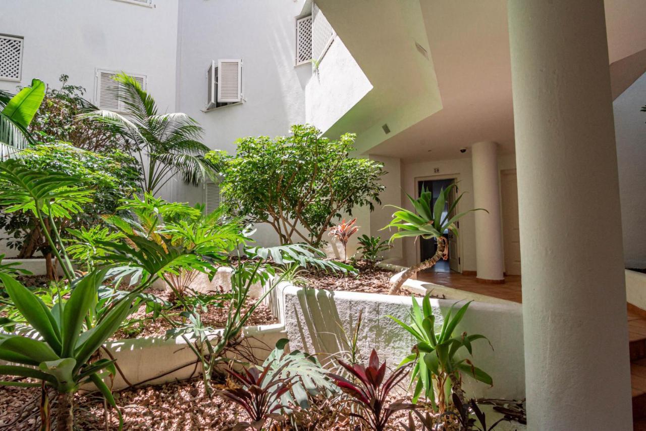 Apartment Pr20 - Good Located Flat Puerto Banus Marbella
