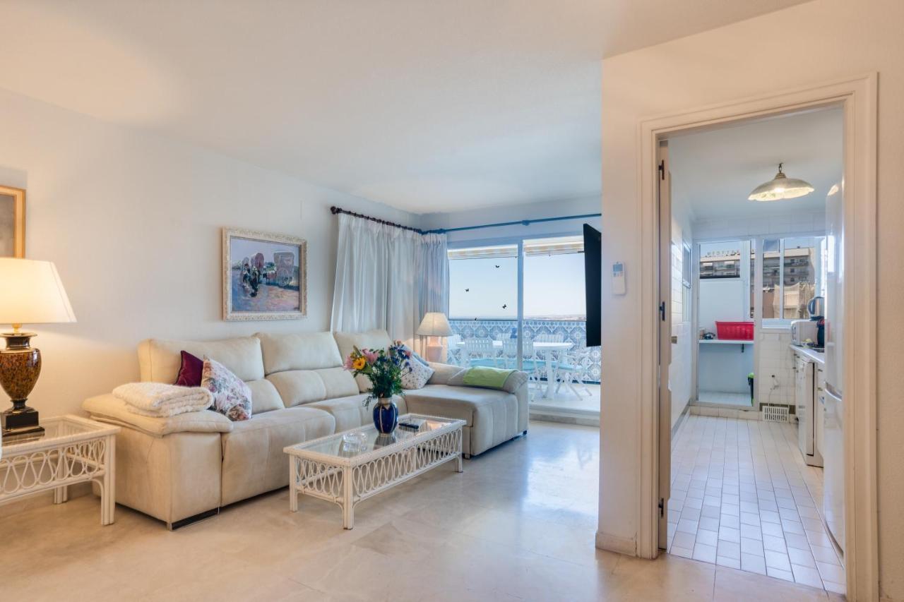 Apartment With Swimming-pool Marbella