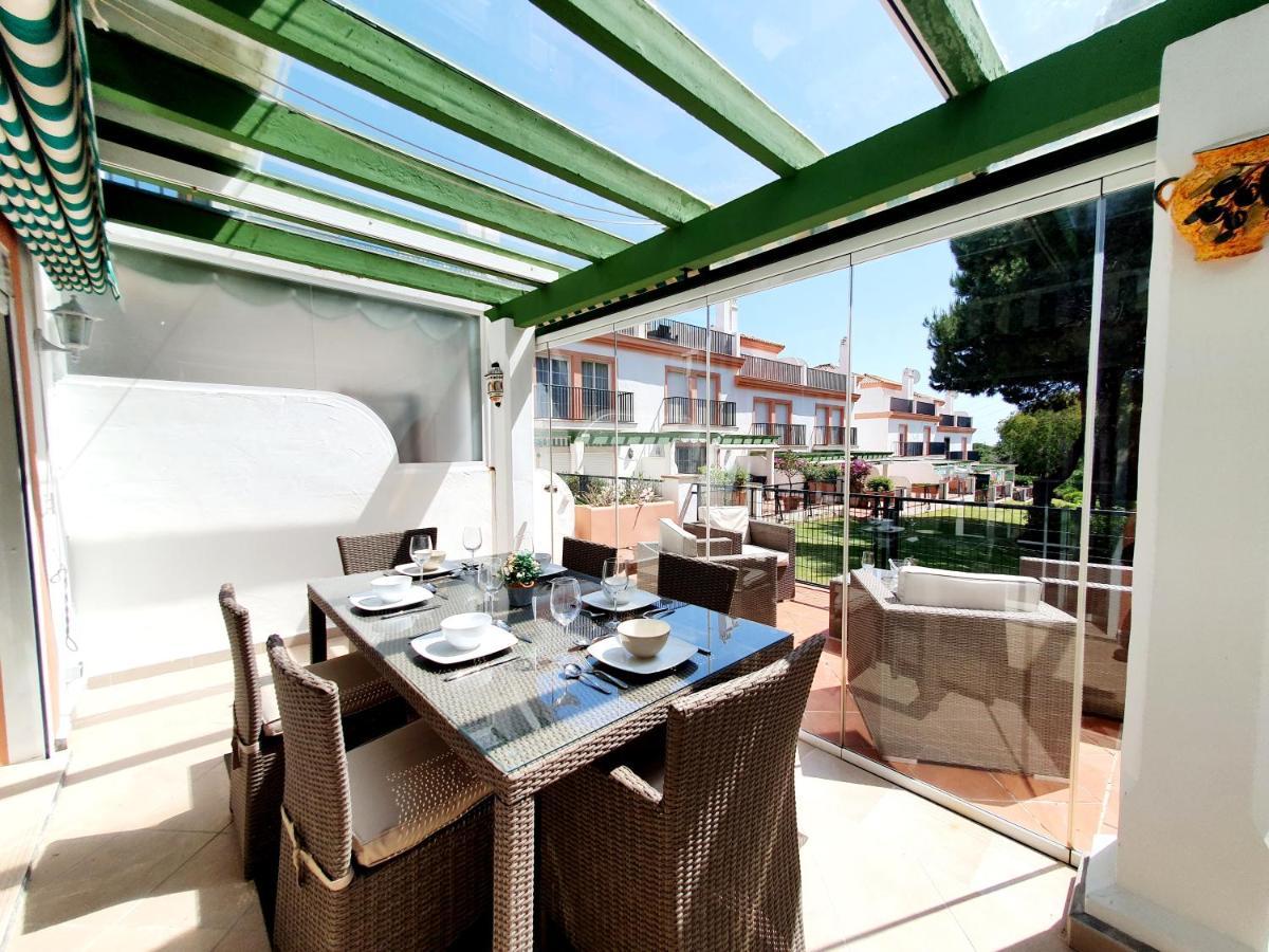 Apartment Lomas De Cabopino House