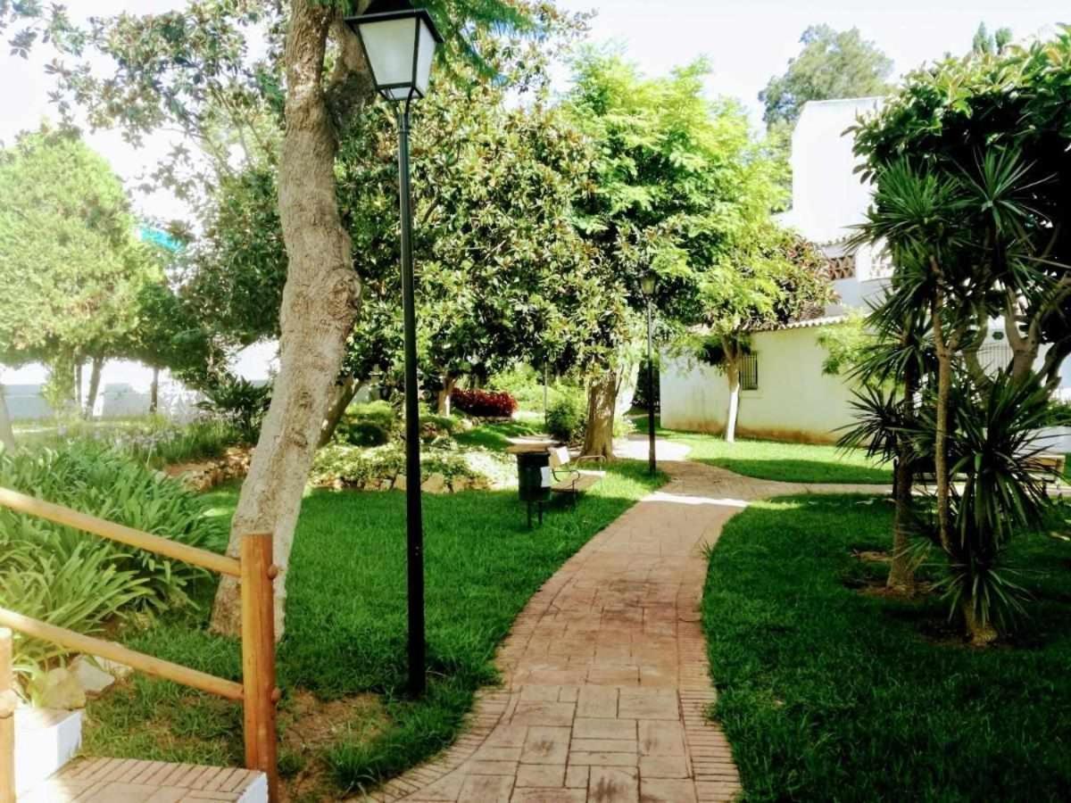Duplex In Lunamar Complex *
