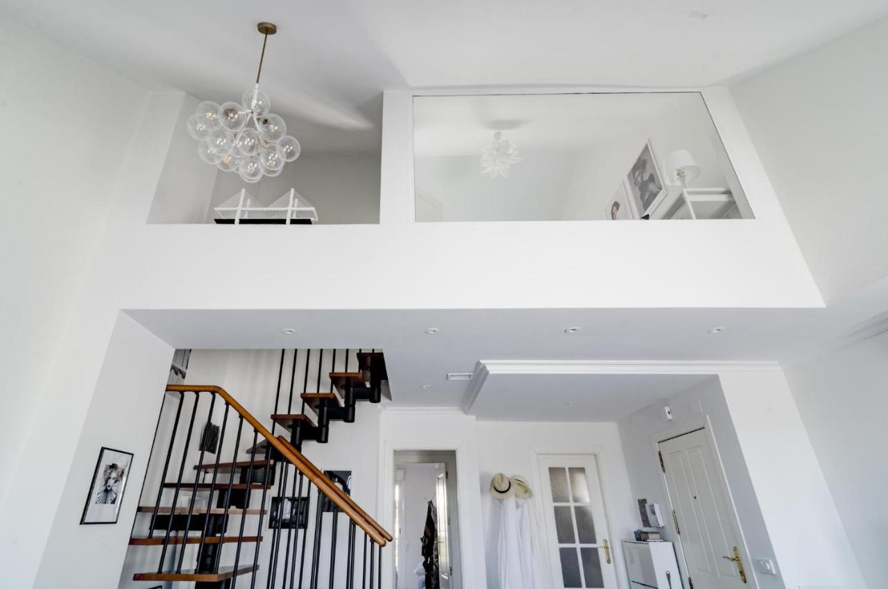 Sad-spacious 2 Bedroom Duplex Puerto Banus Apartment Marbella