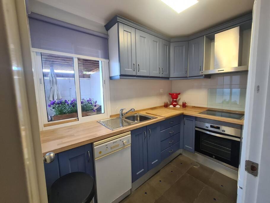 Townhouse In - Walking Distance To Puerto Banus