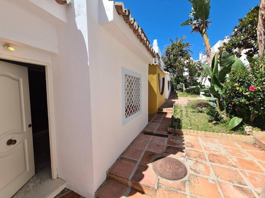 Villa Townhouse In - Walking Distance To Puerto Banus *