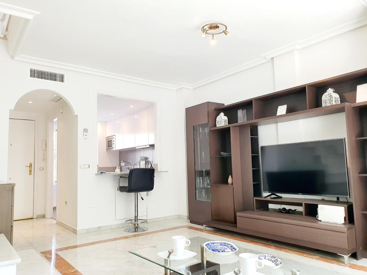 Apartment Lomas De Cabopino House Marbella