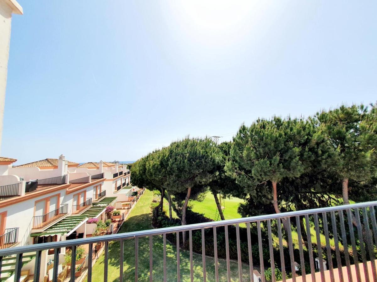 Lomas De Cabopino House Marbella