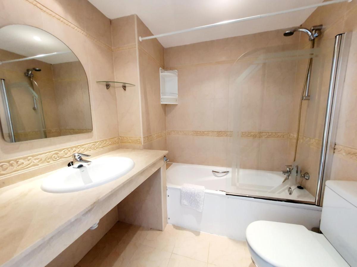 Lomas De Cabopino House Apartment