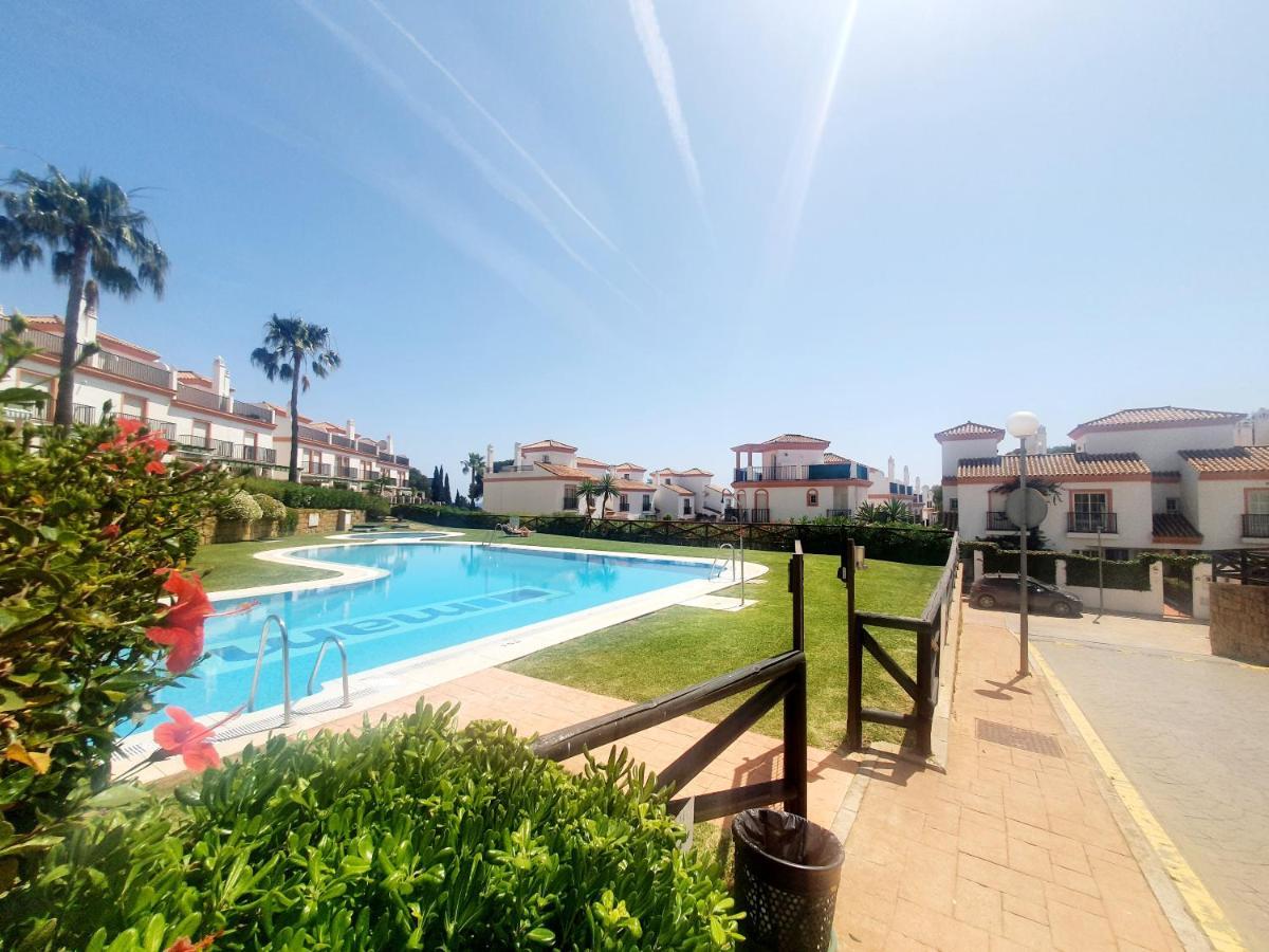 Lomas De Cabopino House Marbella