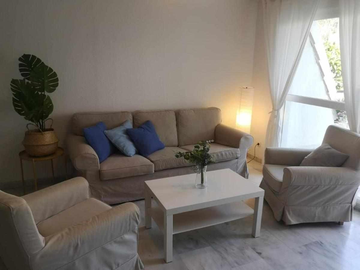 Duplex In Lunamar Complex Holiday home Marbella