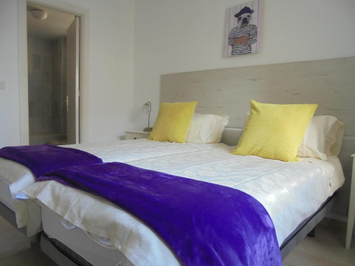 Front Line - 2 Bedroom & 2 Bathrooms * Marbella