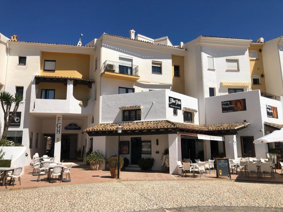 Appartement Charming 2 Bed Next To Cabopino Beach, Spain Marbella