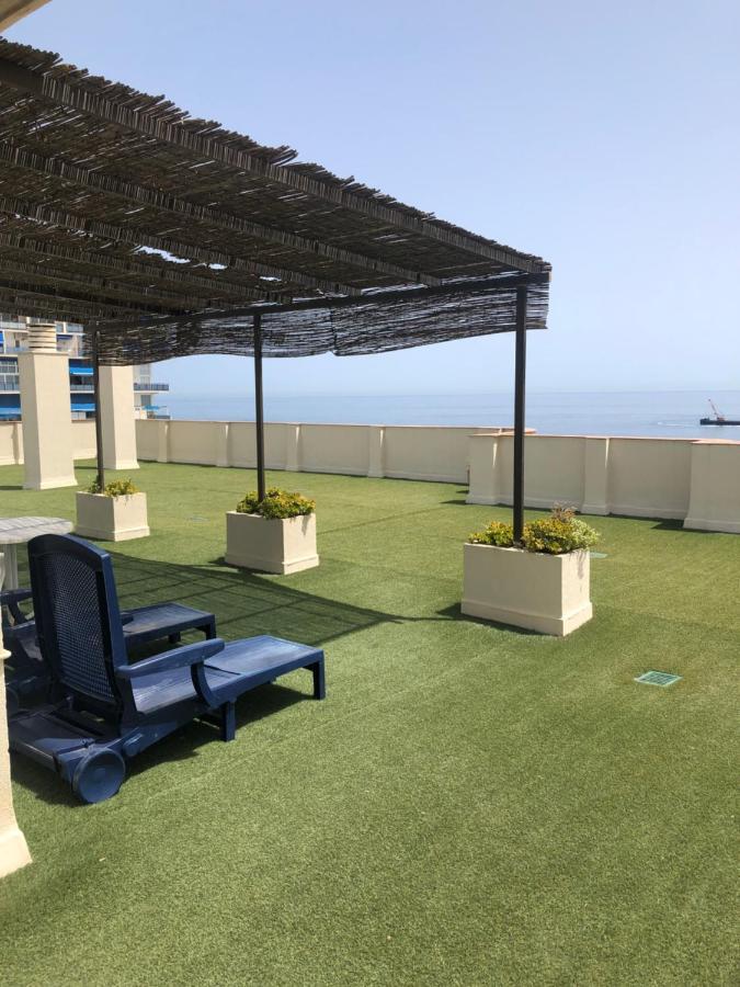 Front Line - 2 Bedroom & 2 Bathrooms Apartment *