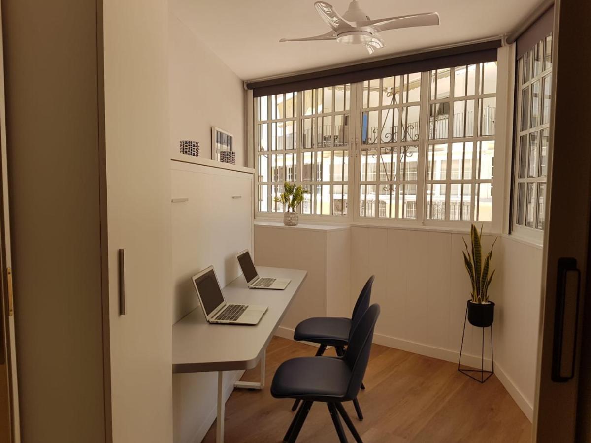 Apartment Apt. P/4 1 Min From The Beach W/pool In