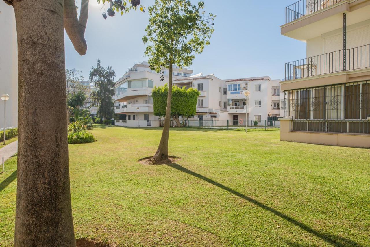 Apt. P/4 1 Min From The Beach W/pool In Apartment *