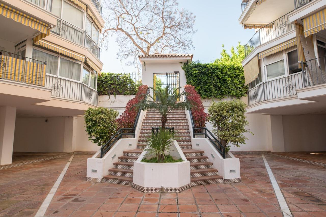 Apt. P/4 1 Min From The Beach W/pool In Apartment *