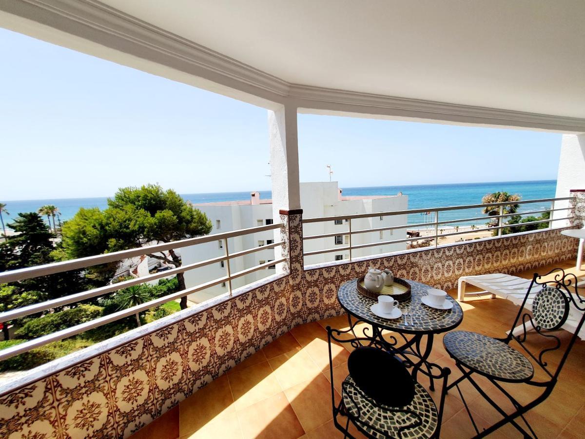 Apartment Luna Seafront *