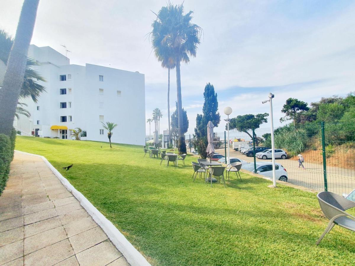 Luna Seafront Apartment Marbella