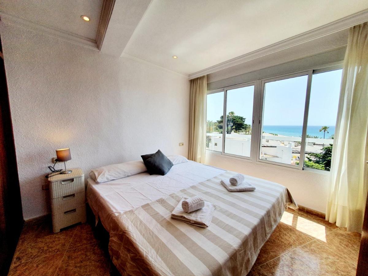 Apartment Luna Seafront *