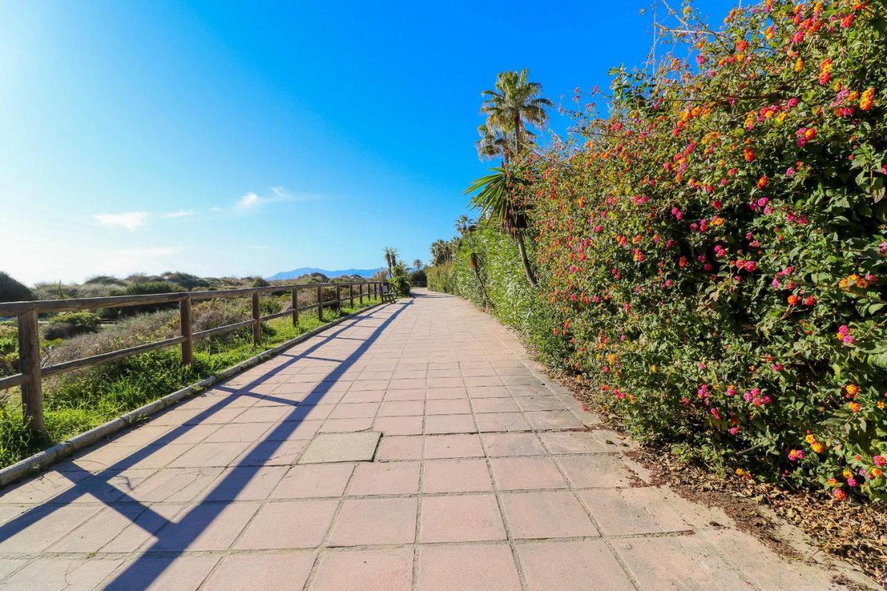 Apartment Romana Playa Beachfront *