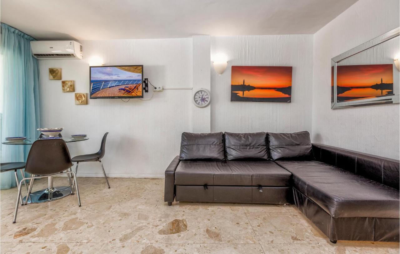 Appartement In With Outdoor Swimming Pool And Wifi Marbella