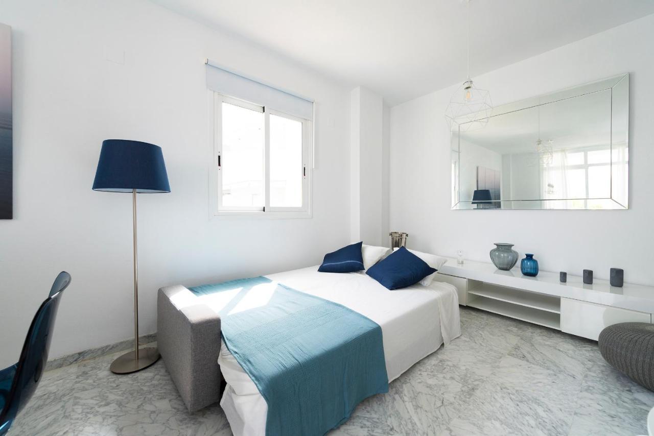 Real Apartment *