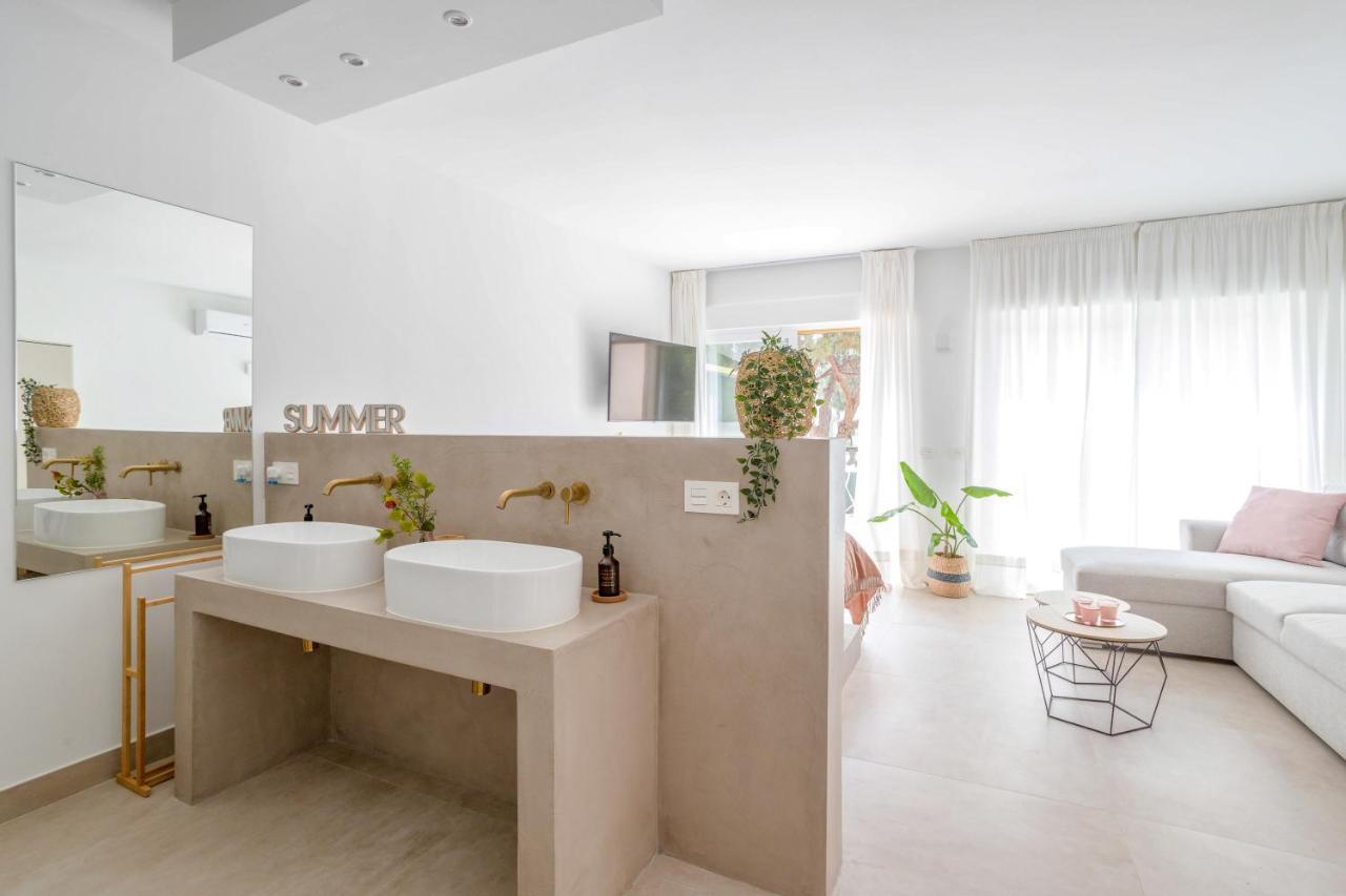Oleholidays 413 Romana Playa Primera Linea Playa Apartment *