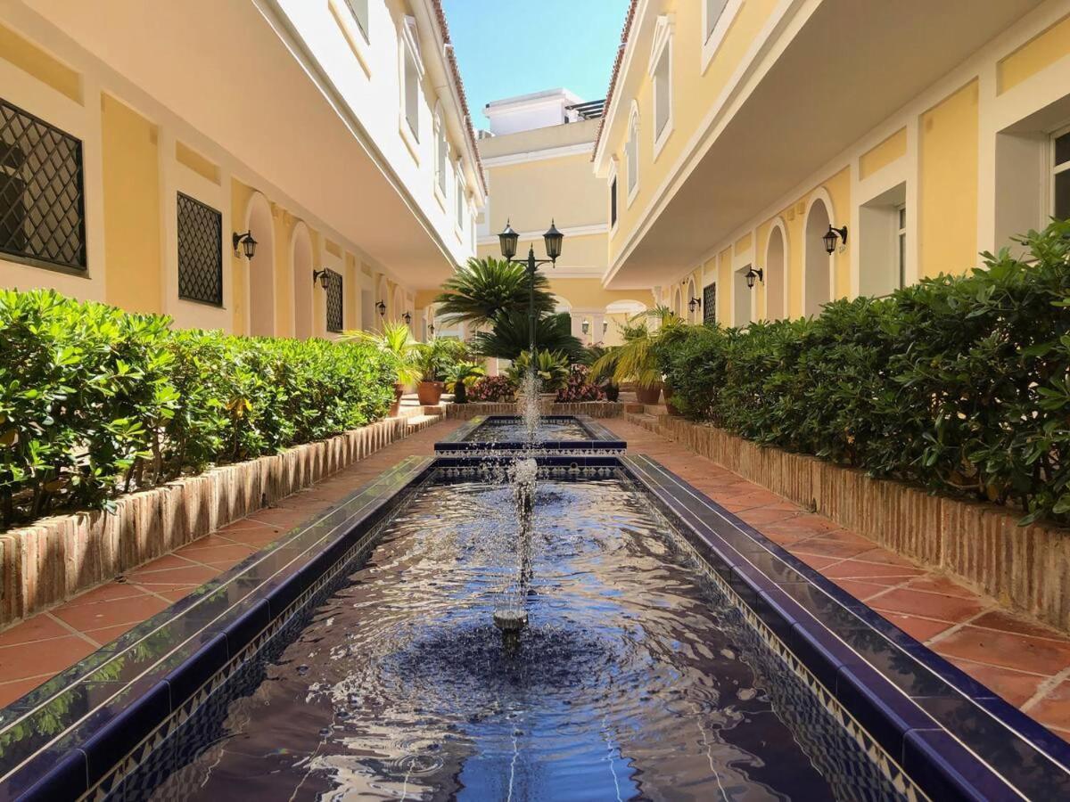 Aloha - Espectacular Con 3 Piscinas, 3 Terrazas Y Parking Apartamento