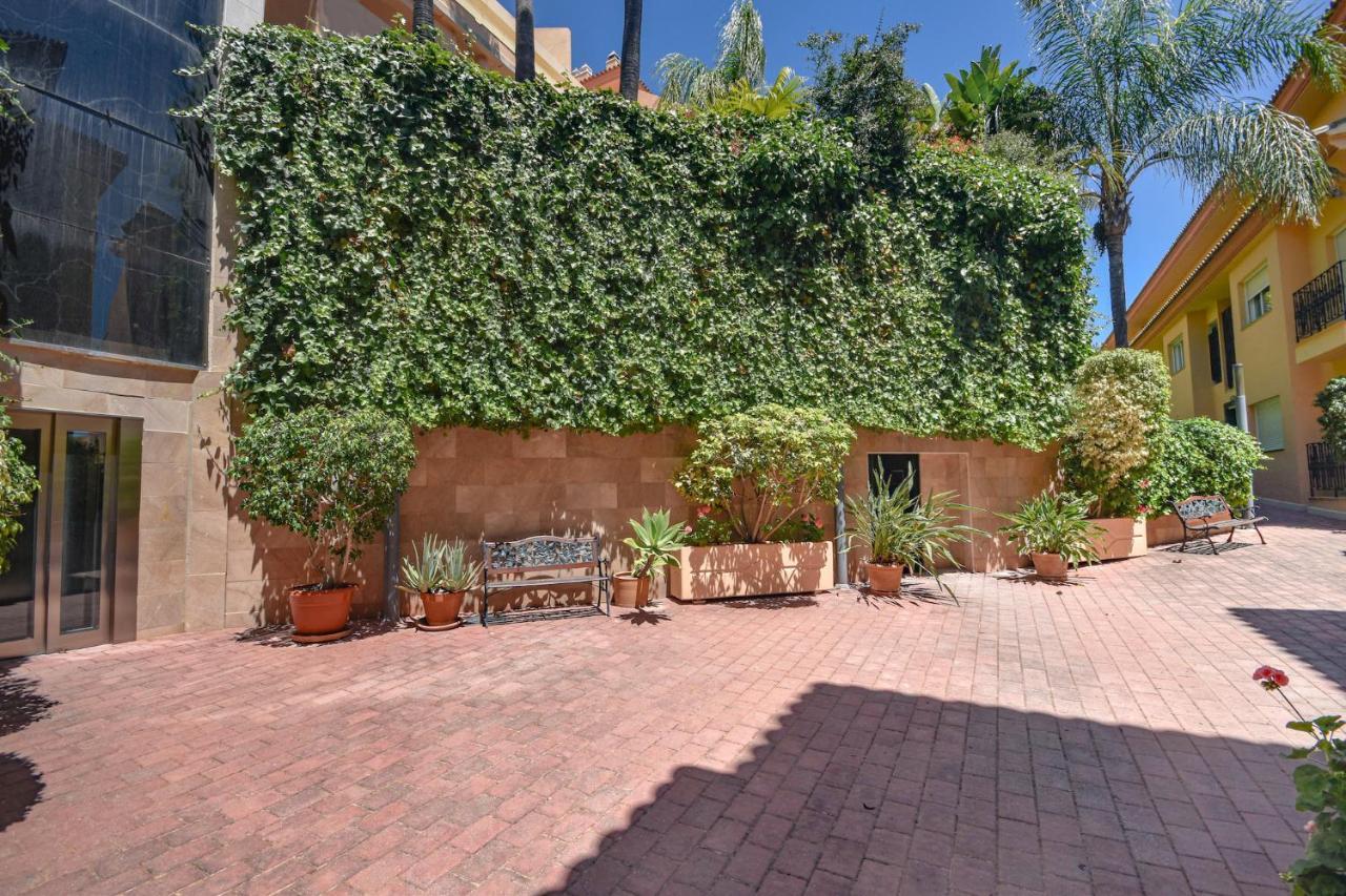 Penthouse With Sea Views In Nueva Andalucia Apartamento *