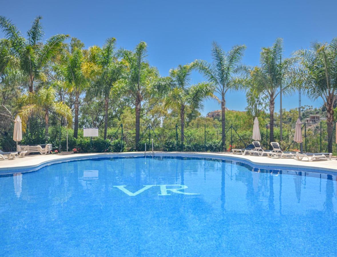 Apartamento Penthouse With Sea Views In Nueva Andalucia *