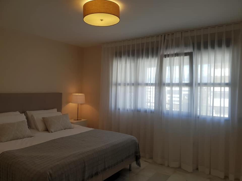 Atico - Edificio Marina Banus- Calle Muelle De Ribera Apartment *