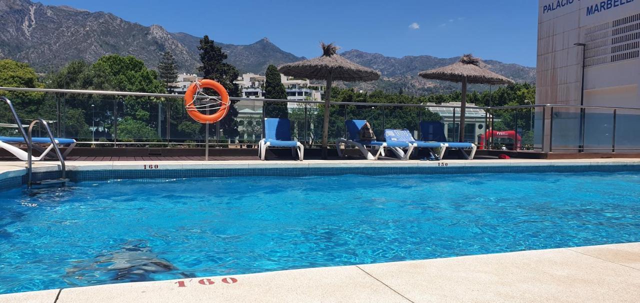 Apartamento Con Jardin Y Piscina Appartement