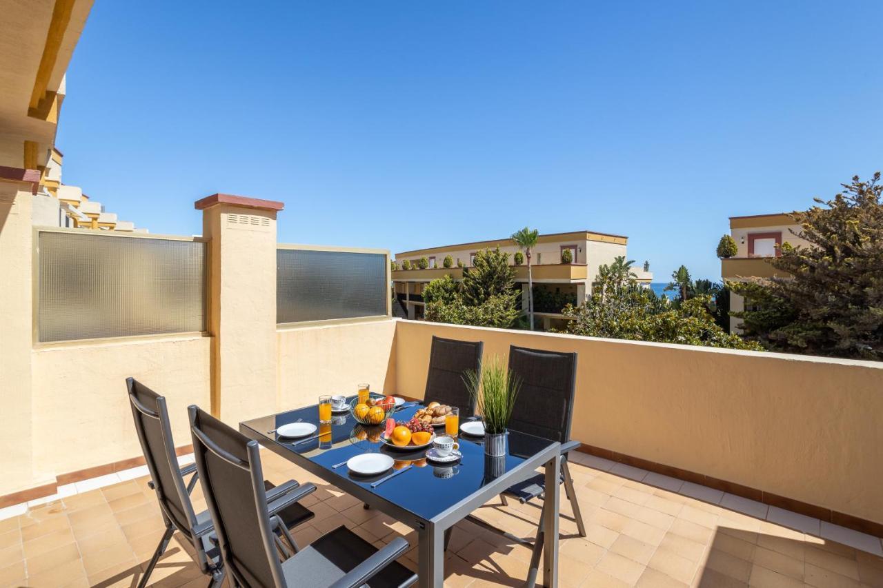 Oleholidays 225 Romana Playa Junto Al Mar Apartment *