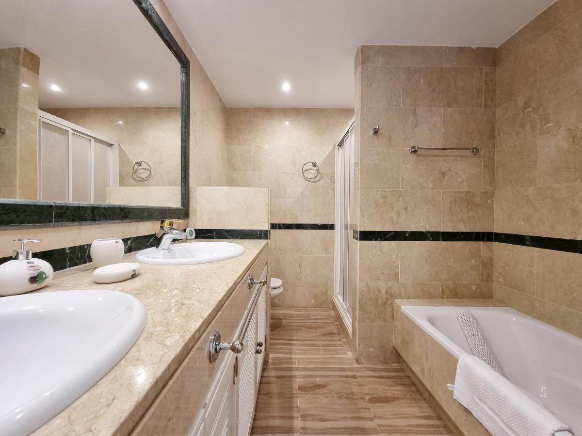 Luxury Hacienda Playa