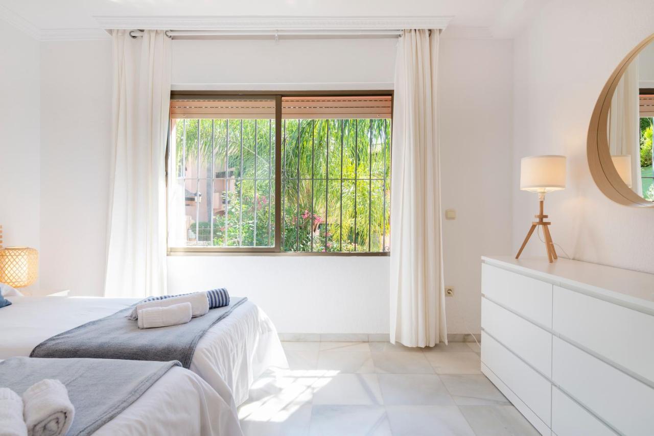 Giovanni - Center - Heated Pool Villa *
