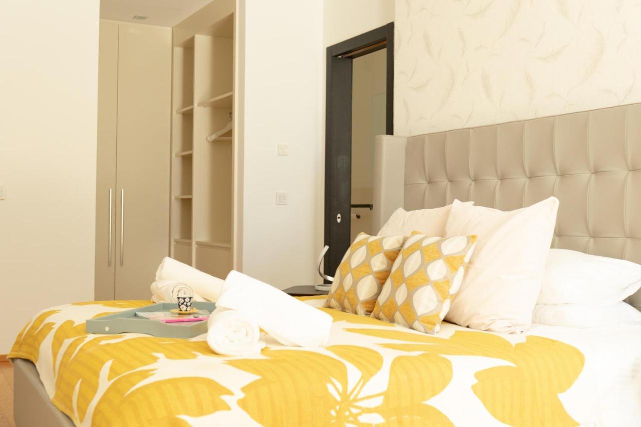 Luxurious 2 Bedroom Townhouse In Sierra Blanca Ferienhaus *